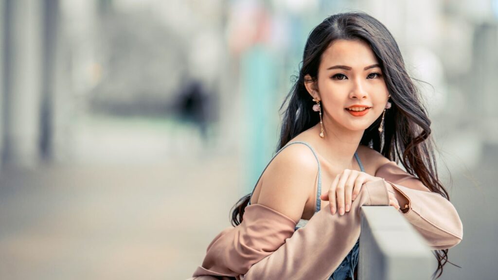 Meet Asian Women Online Or Offline And Learn How To Succeed With Asian Singles